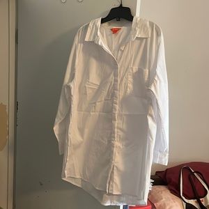 ⭐️NEW⭐️Oversized white shirt